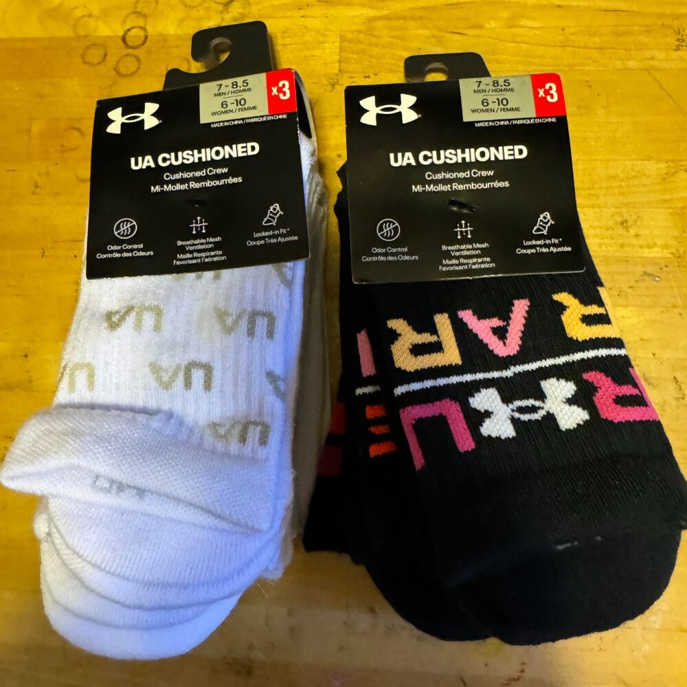 TWO (2) of UNDER ARMOUR Men's UA Cushioned Crew Socks 3-Pack 1385134 NEW w TAGS
